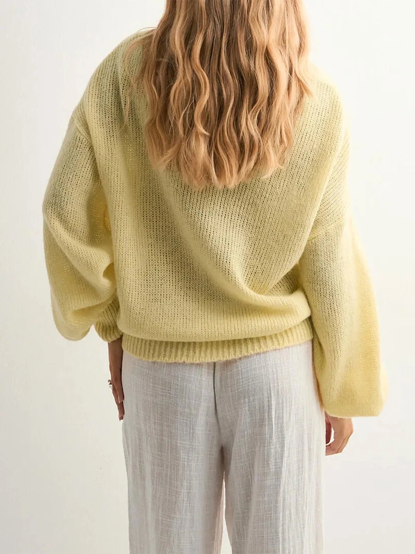 Stylish Women s Long Sleeve V Neck Button Down Knit Cardigan in Solid Color Loose Fit Sweater for Fashionable Look